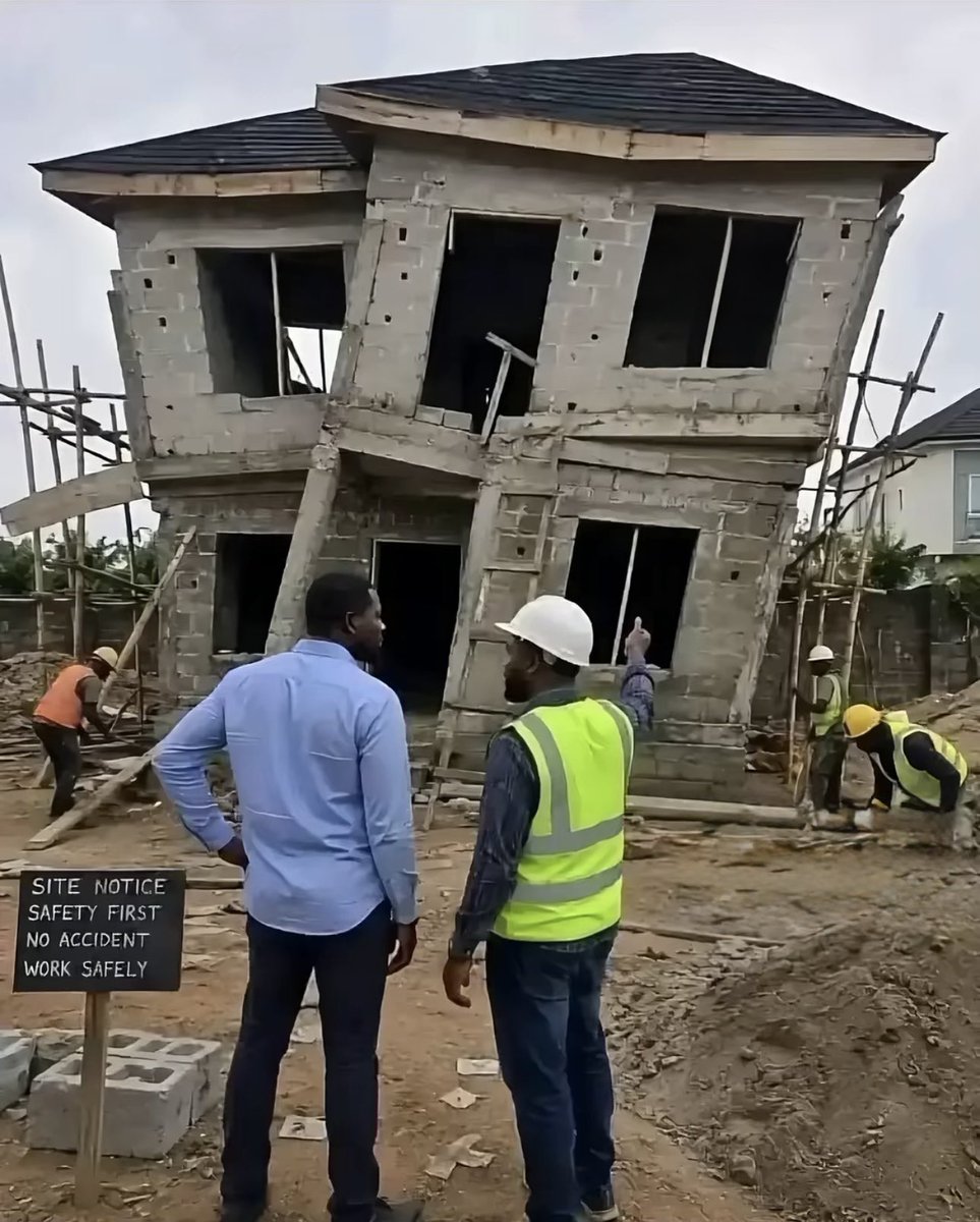 daljir07's tweet photo. You paid 60,000$  t have a beautiful small villa in your hometown, and you got this picture which means your new home is almost ready 🤣.!
#rksomali1 #facts #momsonn #Rentrée2026 https://t.co/qWHmIvEbmK