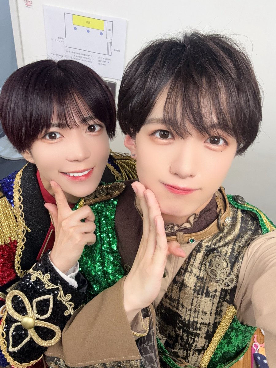 tora_7rol's tweet photo. 先輩方❤️🩵❤️ https://t.co/E7QsITQcci
