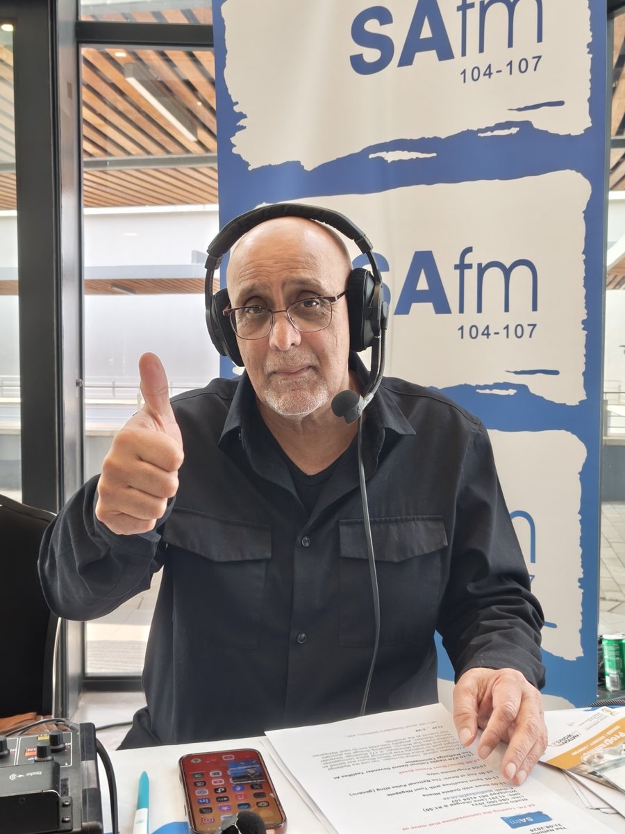 SAfmRadio's tweet photo. [ON AIR] Good afternoon and welcome to the midweek edition of #TheNationalPulse with @AshrafGarda and @ZaiZkhan1 

Share your views:        

Call us on: 086 000 2032       
WhatsApp voice: 061 410 4107              

Live Stream:
https://t.co/3MhRLfLwKw https://t.co/PG7PBahk3u