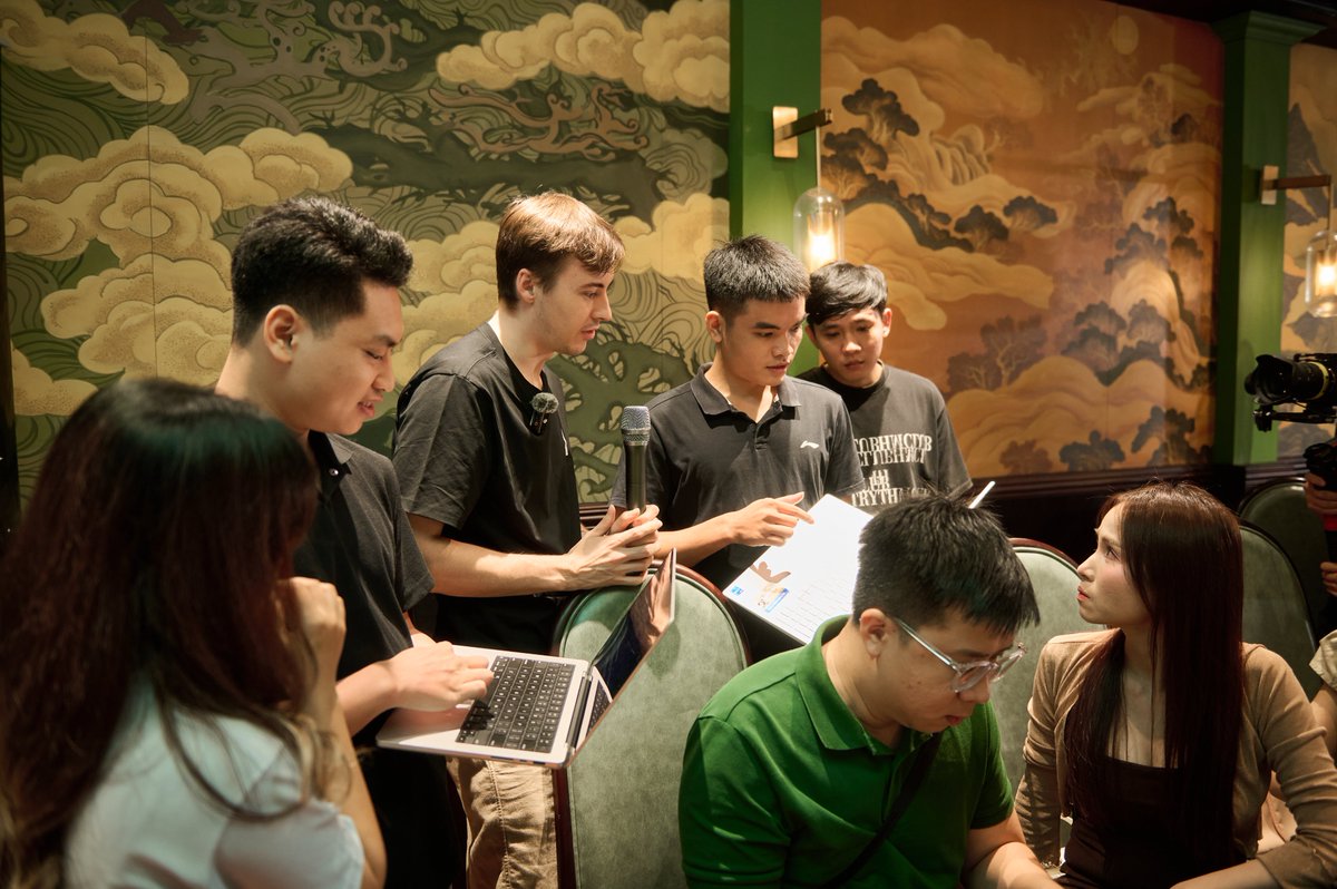 MaxTran1199's tweet photo. ARKADIAN MEETUP HANOI 🇻🇳

A little late to look back, but the feeling from that night in Hanoi is still so vivid.

Sitting down around the table with @coopsmoves and the @arkadianworld  community wasn’t just another formal Web3 event. There was no stage, no stiff presentations, and no distance—just a warm, intimate room filled with real people, genuine conversations.

What made the evening truly special wasn’t just hearing about the vision of Ark, but having Cooper right there across the table. We talked through personal stories, asked candid questions, shared the grind of building, and listened to the journeys that brought each person into the room. It felt less like a tech meetup and more like an authentic gathering of minds who share the same fire.

Technology brings people together, but shared vision turns them into a team. Listening to everyone’s perspective and passion over dinner made the Arkadian mission feel tangible—not just lines in a pitch deck, but a real ecosystem taking root right here in Vietnam.

A huge thank you to @DuckSentient  and @Davidnft_nft  for your incredible effort and dedicated support in bringing everyone together and making this meetup run so smoothly.

Grateful for every conversation and excited for what’s ahead with @arkadianworld.

@arkadianworld @coopsmoves @DuckSentient @Davidnft_nft