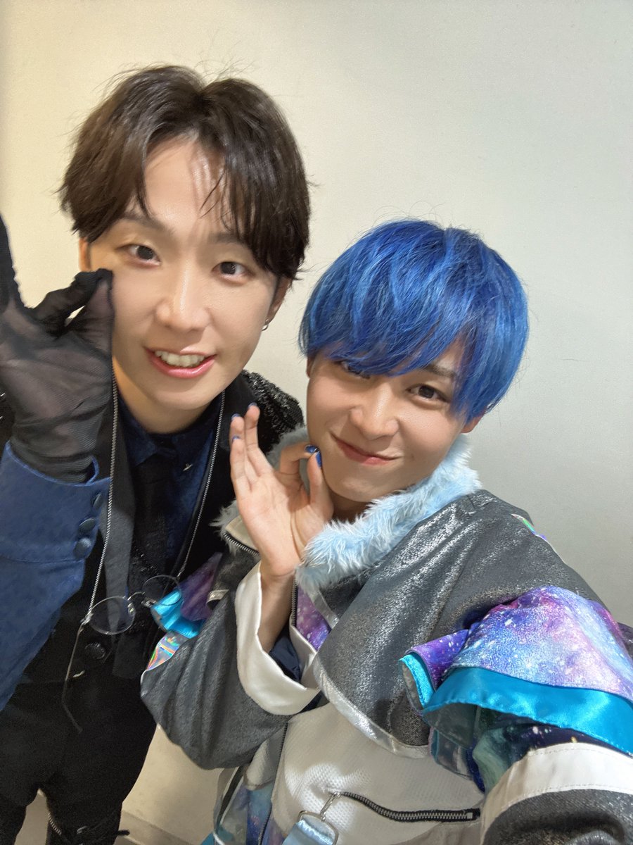 sizuku_milmon's tweet photo. 本日は「踊ってみたもん！vol.1」ご来場いただいた皆様本当にありがとうございました！✨
大好きな曲を先輩方とたくさん踊れて、たくさん見れて本当に幸せな1日でした！
たくさん声出してくれてありがとー！

あおいさん、ぷんさん、ぱっちさん！ https://t.co/2WRGx40fKG