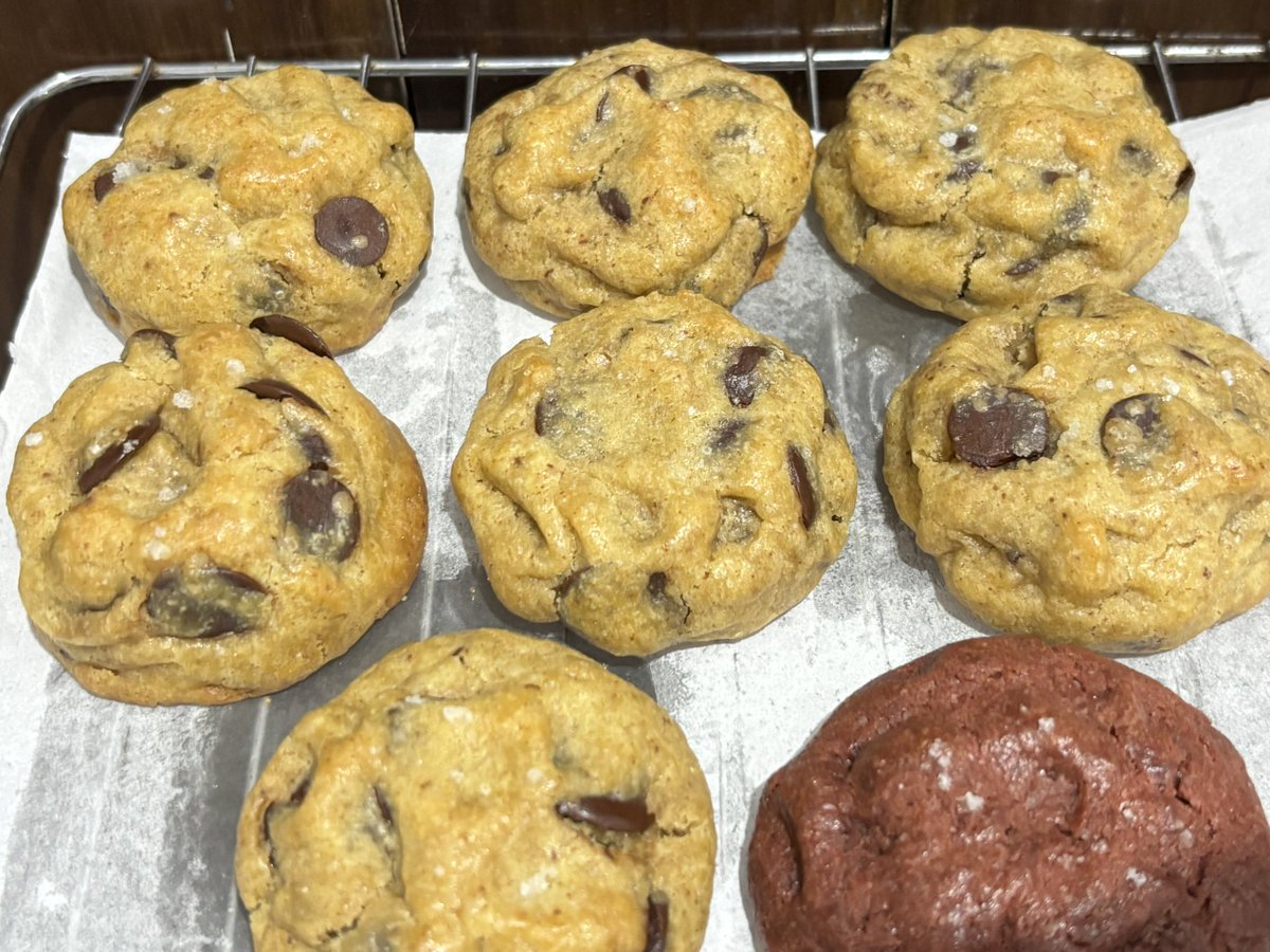 wonululu's tweet photo. haiii please kindly help rt &amp; like😆

aku open pre order softcookies &amp; brownies, end PO 11 september, yg mau order atau tanya2 bisa dm akuu. 

shipping mulai dr tgl 11 dr kab bogor via manual JNE/shopee (9.9) &amp; bisa instant jg dr cinere/cirendeu, details harga on pics yahh https://t.co/Y53PEZNUZW