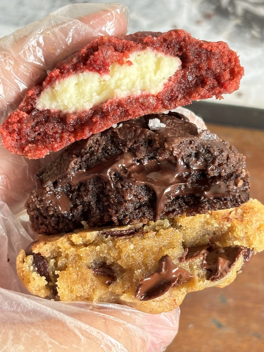 wonululu's tweet photo. haiii please kindly help rt &amp; like😆

aku open pre order softcookies &amp; brownies, end PO 11 september, yg mau order atau tanya2 bisa dm akuu. 

shipping mulai dr tgl 11 dr kab bogor via manual JNE/shopee (9.9) &amp; bisa instant jg dr cinere/cirendeu, details harga on pics yahh https://t.co/Y53PEZNUZW