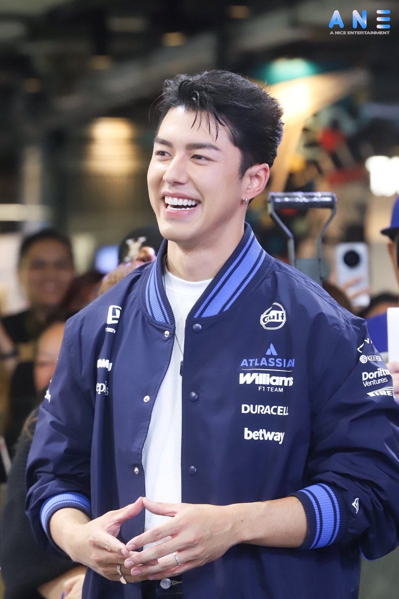 ANiceEnt's tweet photo. "นาย ณภัทร" ร่วมงาน “CROWN THE DECADE – 10th Anniversary of New Era Thailand”

#10thYearNeweraTH
#naphat_nine #นายณภัทร https://t.co/sPF2UJzTUb