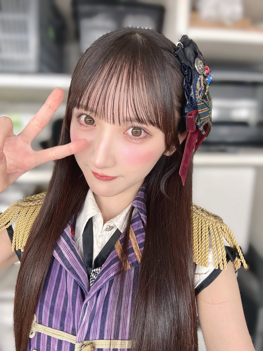 ayamin_112's tweet photo. #RESET公演 ありがとうございました🎤💚

美容院に行ったのでサラッサラストレートで
パフォーマンスしました〜！！！
この公演とストレートヘアの相性も良い気がする😳❤️

とっても熱いコールや団扇ペンライト❕
沢山ありがとうございました、好きish💘 https://t.co/V1Sb6Bcd7Z