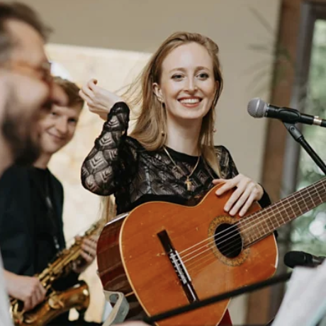 sitsio's tweet photo. Lithuanian singer Rūgilė Daujotaitė spent years searching for peace through New Age spirituality. Little by little, she was falling apart.
When Rūgilė Daujotaitė competed to represent her country in the Eurovision Song Contest, her life seemed great.
She was dressed as a Thunder Goddess on TV, with a white tunic and red cape, famous and successful - but inside she was struggling deeply.
"I felt tortured emotionally," she says. "I felt a kind of depression. I felt strange influences in my physical and spiritual body, like maybe I was possessed."
Lithuania is a predominantly Catholic country, but Rūgilė's mother and grandmother were drawn to New Age practices - a set of beliefs combining Eastern religions, alternative healing, meditation, astrology, and mysticism.
Surrounded by these ideas from a young age, Rūgilė began searching for answers.
"New Age is make your own truth. Make your own God. People believe that they can themselves determine what is truth," she says.
As an adult, Rūgilė moved to Amsterdam in The Netherlands to study jazz. She became involved in shamanic practices and began taking ayahuasca, a powerful psychedelic drug.
Back in Lithuania, her fame grew - but she was living two lives, performing in public during the day and taking part in intense rituals at night.
All dressed in white, she would stand in a circle with fellow practitioners, dancing and singing for 10 hours or more while taking the drug – which is illegal in Lithuania, and can lead to vomiting and convulsions.
"I was getting worse and worse. Inside, I was tortured emotionally, spiritually, mentally. I had hysteria sometimes. I felt terrible. I could not control my emotions," she says.
She teamed up with another shamanic leader in Lithuania and began offering retreats teaching others how to find happiness. She felt like a liar – a spiritual leader falling apart on the inside.
Rūgilė she says that most New Age practitioners are gentle and peaceful, but she couldn't understand why the same people came back to her year after year - and seemed worse each time.
She started to read the Bible, and questioning her beliefs. At a retreat in Tenerife, Spain, she told her group not to drink ayahuasca - there was something really wrong with it.
Now, she says becoming Catholic has transformed her life.
She says she feels a deep trust in God – and rather than believing she is on the road to enlightenment, she accepts herself as the imperfect human she is. Hear more on Heart and Soul: https://t.co/IOYKhiQ5q0