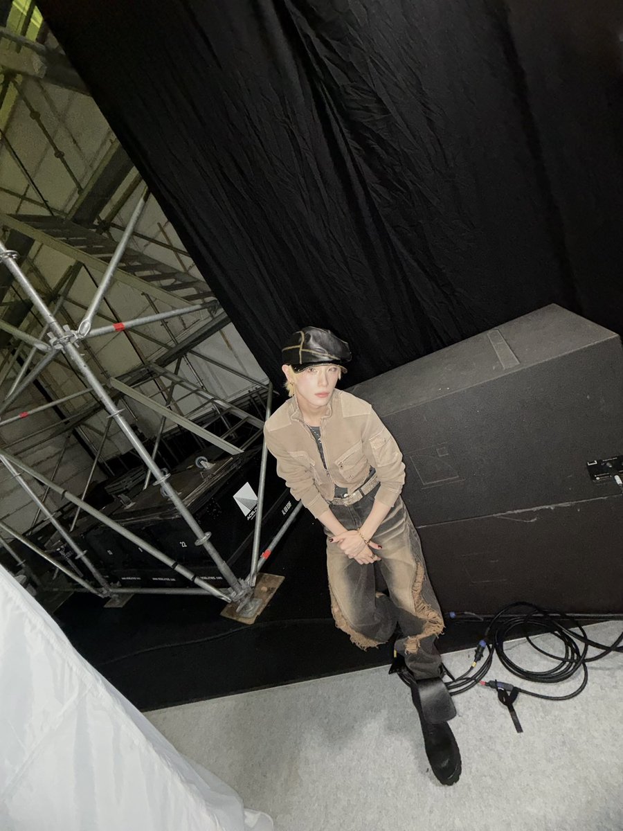 XLOV_official's tweet photo. [📸]

260902 2027 S/S SEOUL FASHION WEEK

✶ ━━ #HARU

#XLOV #엑스러브
#SEOULFASHIONWEEK #서울패션위크
#ulkin #얼킨 https://t.co/GJV7oGXgjQ