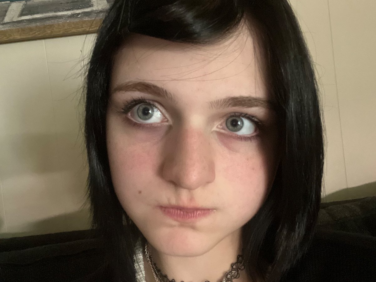 schploinkzy's tweet photo. okay me post now.. i’ve gained a small amount of freedom so now i’m using this like it’s instagram https://t.co/ols855GiUU