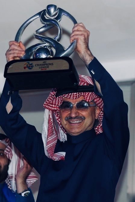 Sager9995's tweet photo. @mabuhedaih وهل تعتقد المدلل يحسب زعمك بحاجه 
لمن يمدحة من كارهية أبدا الزعيم وعشاقة
يستمتعون بائلمكم وضجيجكم عند فوزه
ولكي تعرف انكم متناضون وغير محايدون
انظر لقيمه والكينز الاعب الاساسي في
استوفيلا،55دولار وقيمه دوران الاعب
الاحطاياطي ب 90 دولار اقمتم الدنيا
ولم تقعدوها،بضجيجكم وبكائياتكم https://t.co/wvep3QLBex