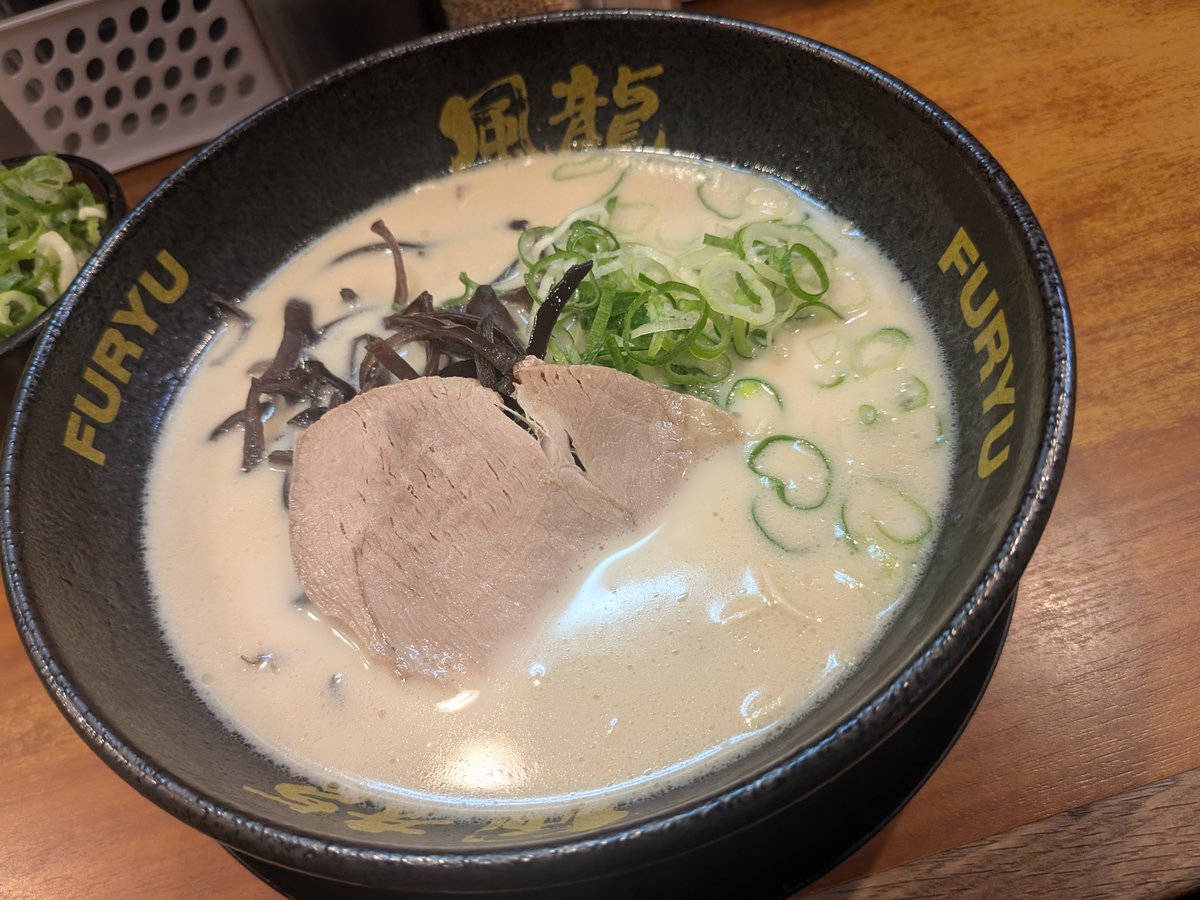 shirokato's tweet photo. うまい https://t.co/t33BG0DxP3