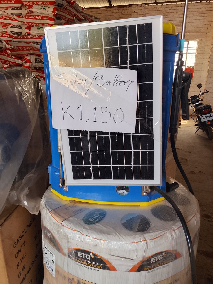 Upright_BTC_Com's tweet photo. Transaction made from Local currency to Bitcoin wallets. When farmers embrace and use Bitcoin in their transactions. We call it a success compaign.......@paulsimatende https://t.co/pfv9ftQeQq