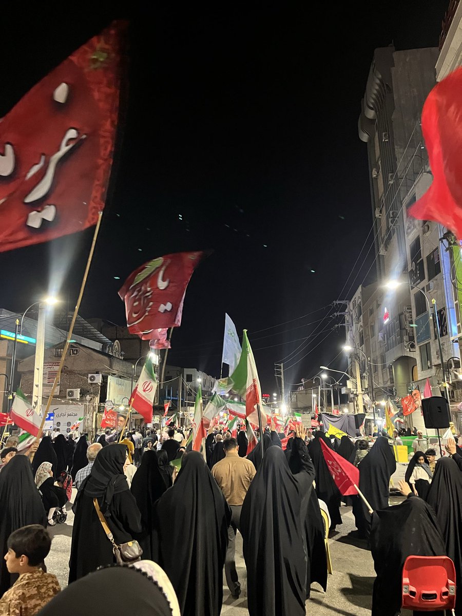 fatemeh351's tweet photo. میدان، آدمِ عمل می‌خواد؛
کسی که وقتی وقتِ ایستادنه، عقب نکشه..؛) https://t.co/S6e2FfxkbP