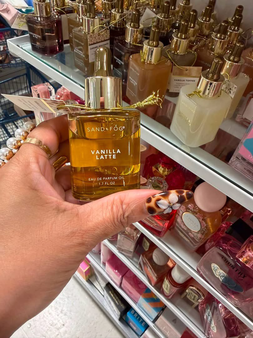 layxsnv's tweet photo. Marshall’s got me AGAIN. 😭😂 These perfume oils smell AMAZINGGGG. 😮‍💨💕 https://t.co/c3XdaEdYGA