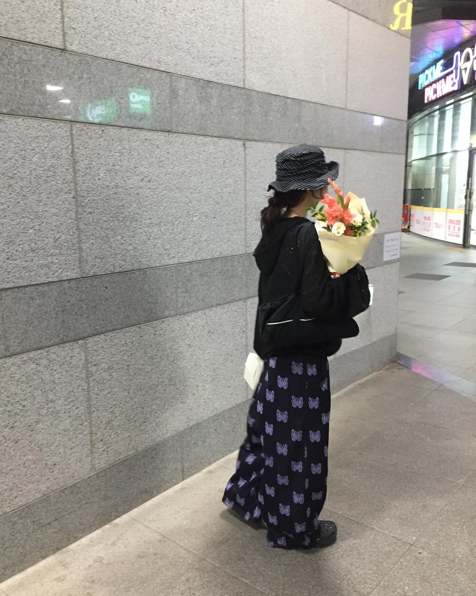 lewischaverra's tweet photo. 小さな一歩が、やがて大きな変化をもたらす。 🌟💭
CbDSMJ https://t.co/4iggpV42Xy