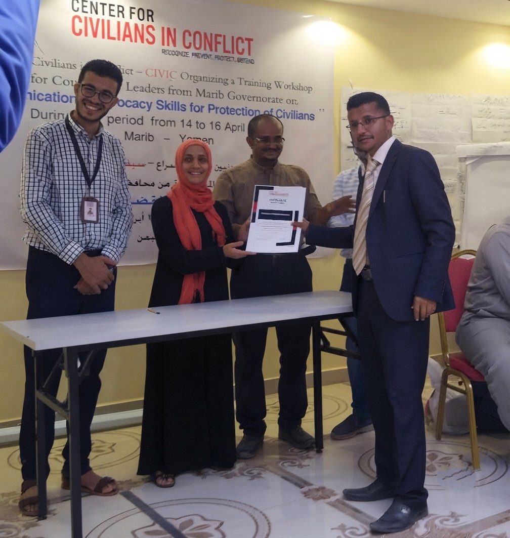 aljhdaby's tweet photo. #ندوى_الدوسري @Ndawsari

عرفتها في أبريل 2019 خلال برنامج للمناصرة وحماية المدنيين في مأرب.

سبع سنوات تغيّر فيها الكثير، وبقيت ندوى تحمل القضية ذاتها: حماية المدنيين اليمنيين وإيصال صوتهم إلى العالم.
واليوم، وهي تقف أمام مجلس النواب الأمريكي، أتذكر ذلك اللقاء الأول بكل تقدير. https://t.co/sIhFTqpBe6