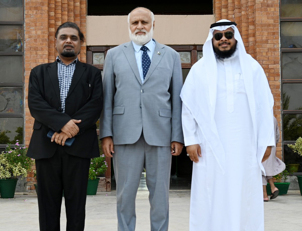 IIUI_OFFICIAL's tweet photo. Chairman HEC Calls on President IIUI; Discusses Cooperation in Higher Education

The Chairman of the Higher Education Commission (HEC) of Pakistan, Prof. Dr. Niaz Ahmad Akhtar, called on the President and Acting Rector of the International Islamic University Islamabad (IIUI), Prof. Dr. Ahmed Saad Alahmed, at his office. During the meeting, both dignitaries deliberated on a range of matters of mutual interest and reaffirmed their shared commitment to advancing the standards of higher education in the country.

For details visit following link:

https://t.co/OIKomfgLMi