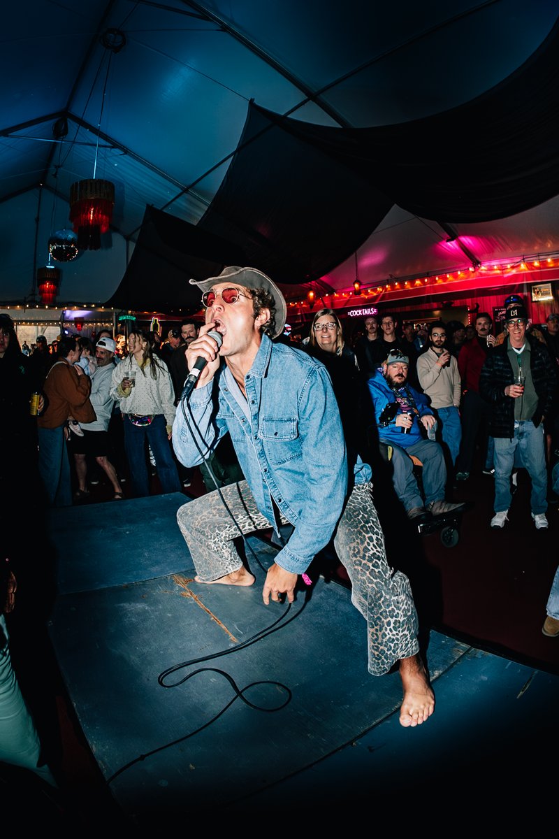 treefortfest's tweet photo. REMINDER ‼ #treefort2027 submissions are open!

The no-fee window will remain open until festival passes go on sale on Friday 9/11. After that, Treefort submissions go up to $10, with another price increase in October!

SUBMIT HERE ➡️ https://t.co/ck4JyEBgr6 https://t.co/17tQrwQQig