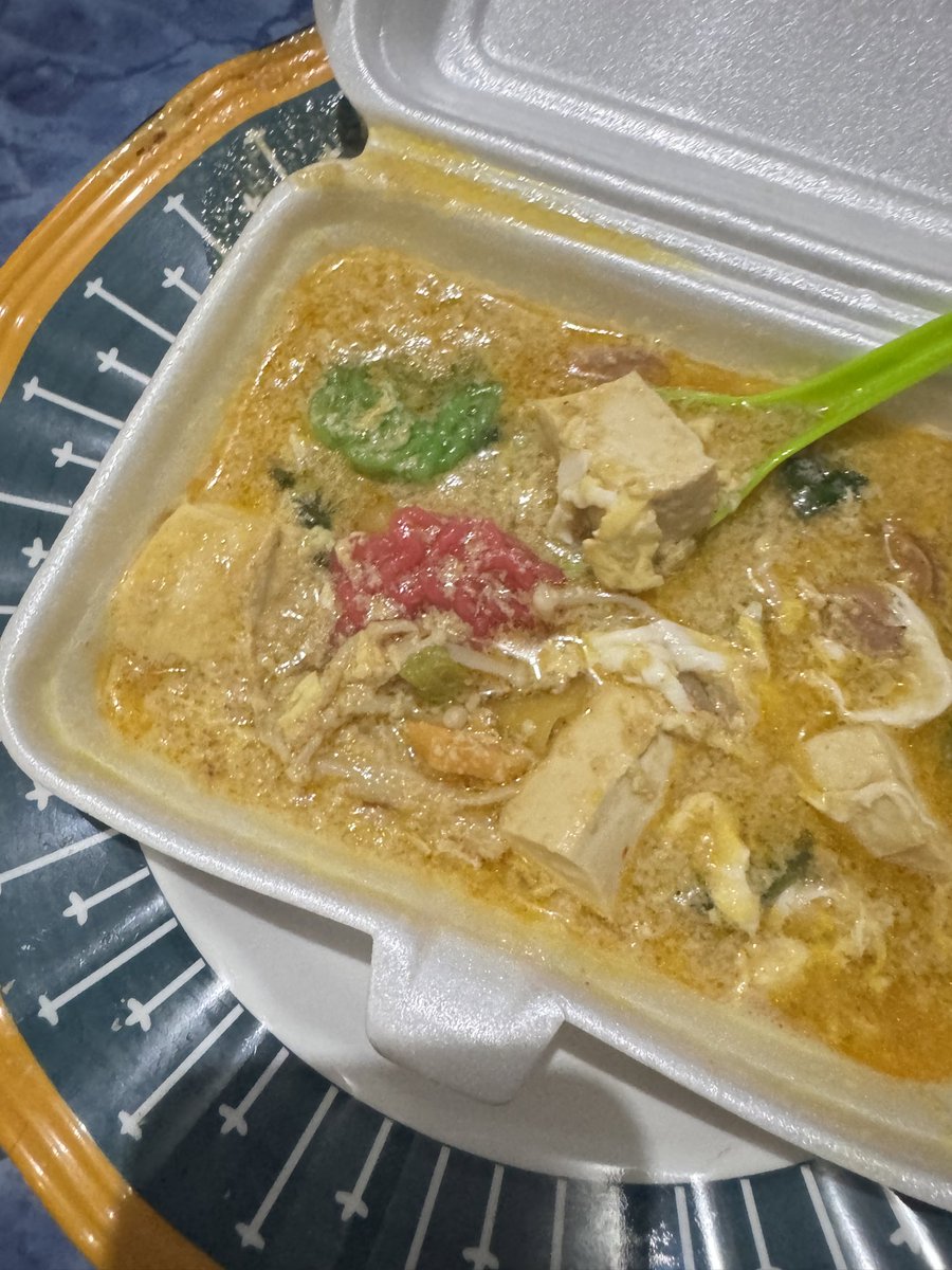 rraqquelle's tweet photo. vermissen my seblak tadi sore https://t.co/uePDMOFaDW