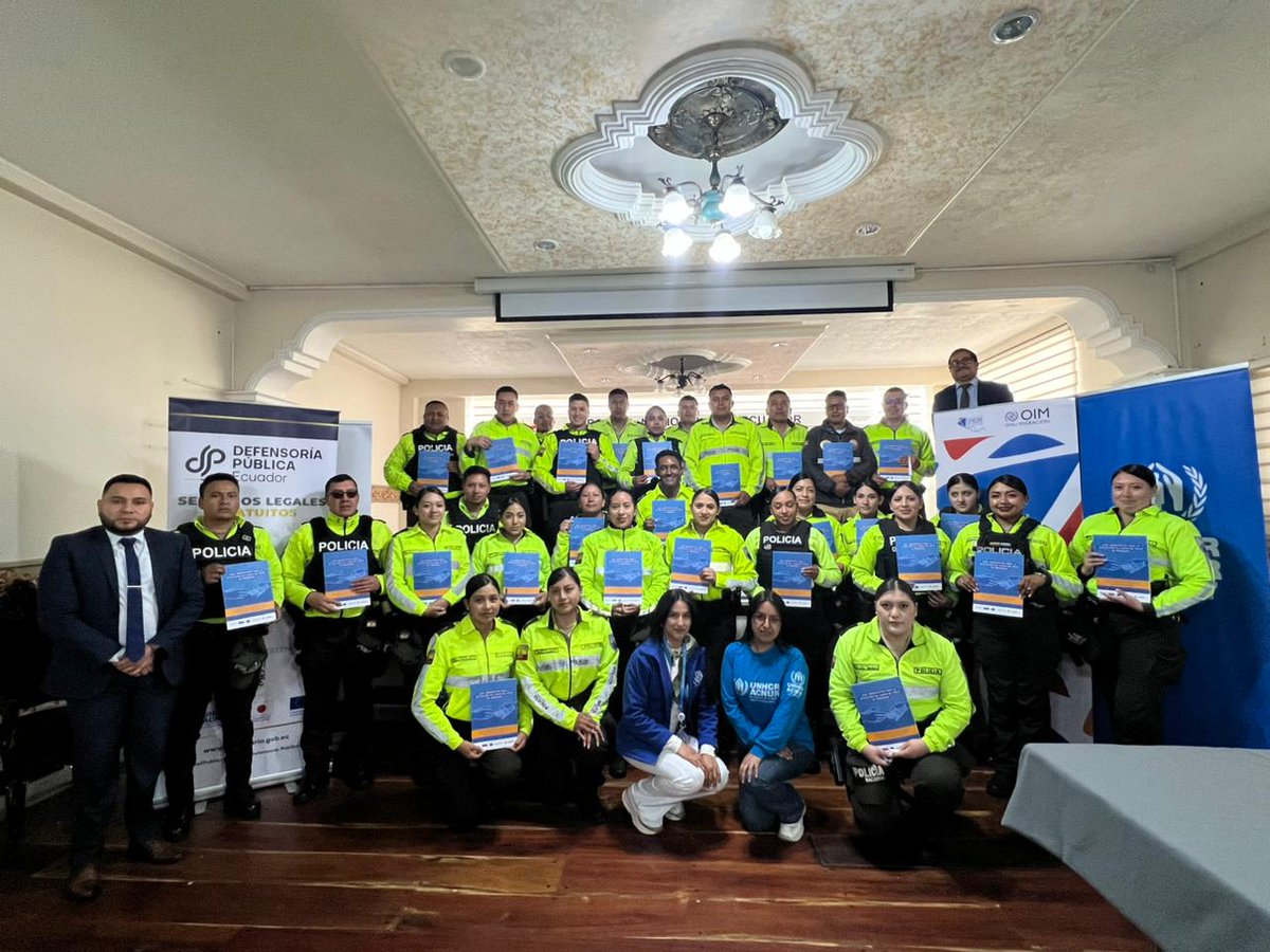 OIMEcuador's tweet photo. Como resultado, se fortaleció la articulación interinstitucional y las capacidades de los participantes para brindar una respuesta integral a personas en situación de movilidad humana. https://t.co/gtPEcsvvQt