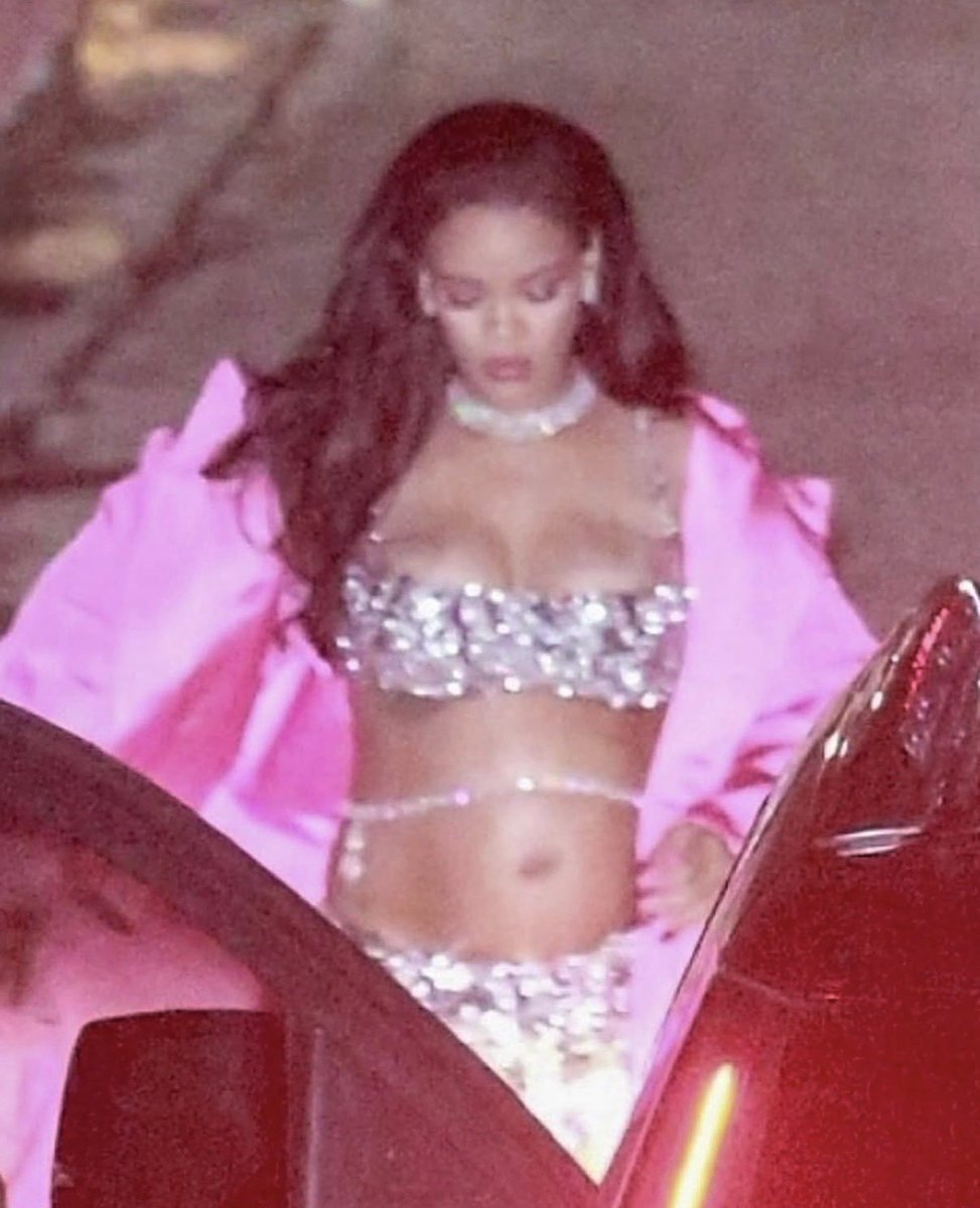 gaIactafentys's tweet photo. it’s so crazy that we never got to see this look in full….. https://t.co/8BMfeVIxcB