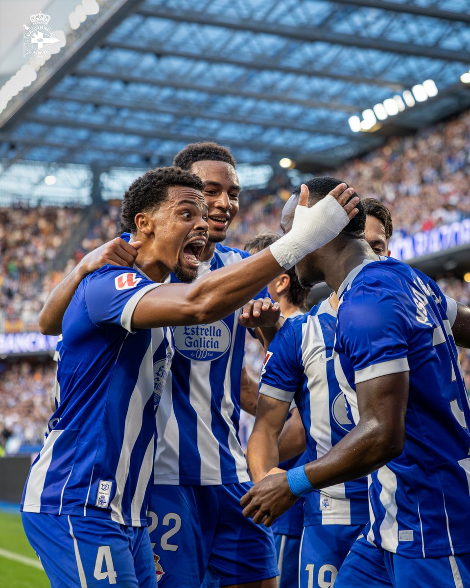 RCDeportivo's tweet photo. O domingo foi un día de moitas celebracións 🤸🤩

Cal foi a vosa favorita? 🧐 https://t.co/5tAmbqa31c