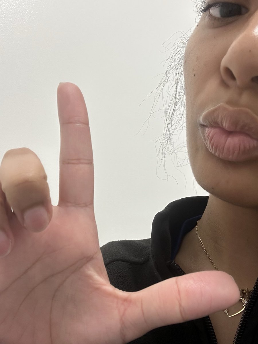 Princessnami9's tweet photo. don’t argue when i tell you to drain your wallet https://t.co/ZLVw8WvQzH