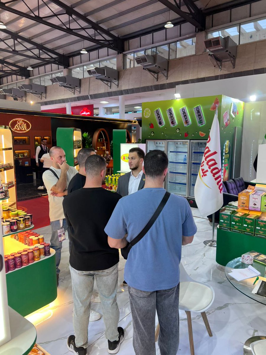 BaladnaEU's tweet photo. وتستمر فعاليات بلدنا سوريا في معرض دمشق الدولي بكل تألق وتستقبل ضيوفها بكل المودة والحب لتقدم لهم منتجاتها الفاخرة 🤝
السادة التجار وشركات التوزيع للتواصل مع قسم المبيعات يرجى ارسال رسالة واتس على الرقم التالي:

🔗 https://t.co/ZYQkHHDOTH

بلدنا سوريا تشرق على العالم من جديد ✨ https://t.co/EpDPn15EMI