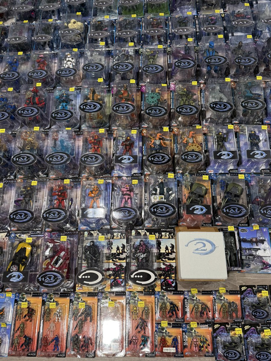 mistaferrari's tweet photo. Still in disbelief that I own this collection🤯

After doing tons of research online, I’m pretty convinced that this might just be one of the BIGGEST Halo Joyride Collections In the U.S. that Is still intact and in excellent condition! 

 More videos coming soon😁 https://t.co/esnS9QUhrg