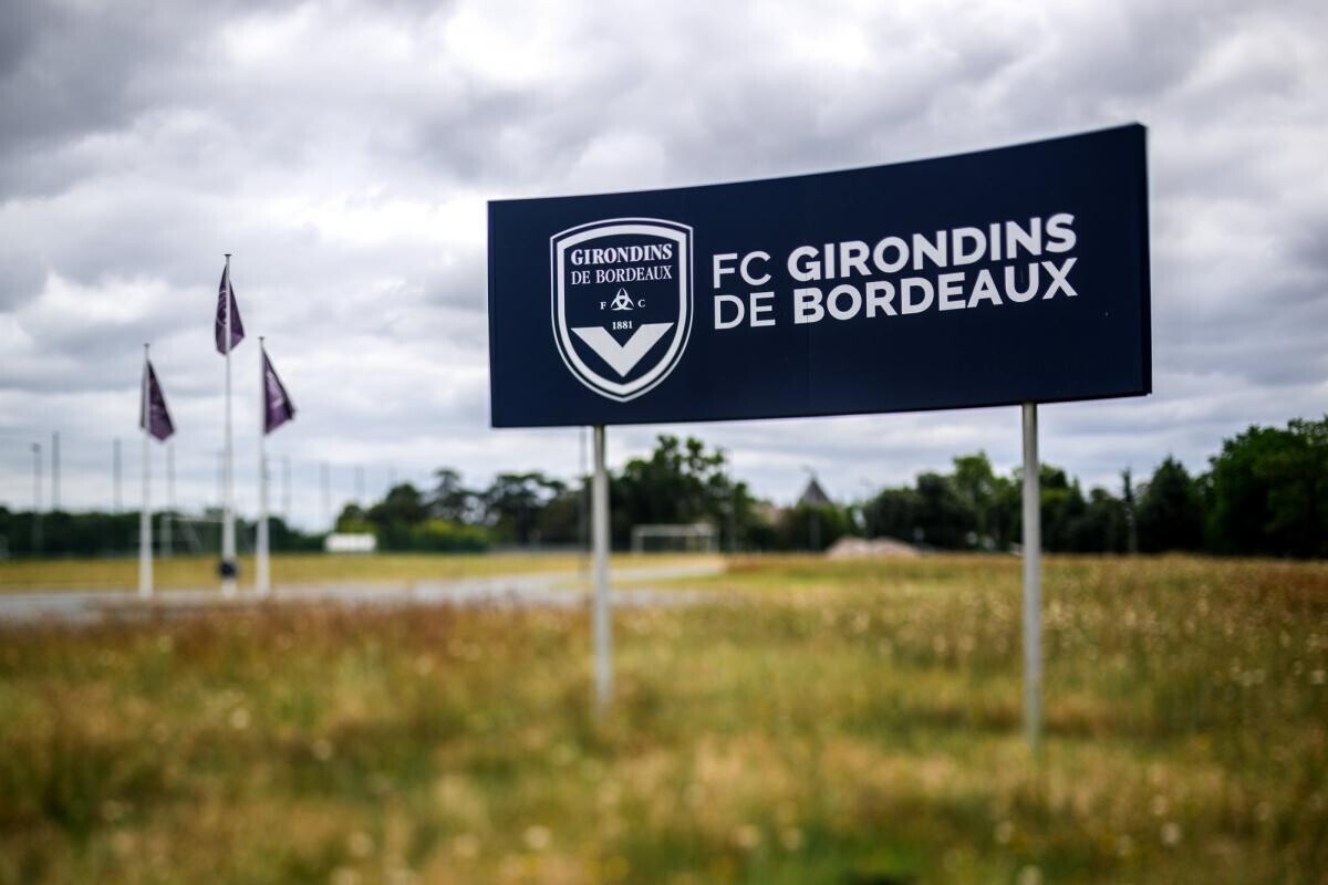 lequipe's tweet photo. La ministre des Sports Marina Ferrari a écrit à la FFF pour chercher une solution pour les Girondins de Bordeaux

➡️ https://t.co/57GqrZpeyI https://t.co/NKlXPqWqTW