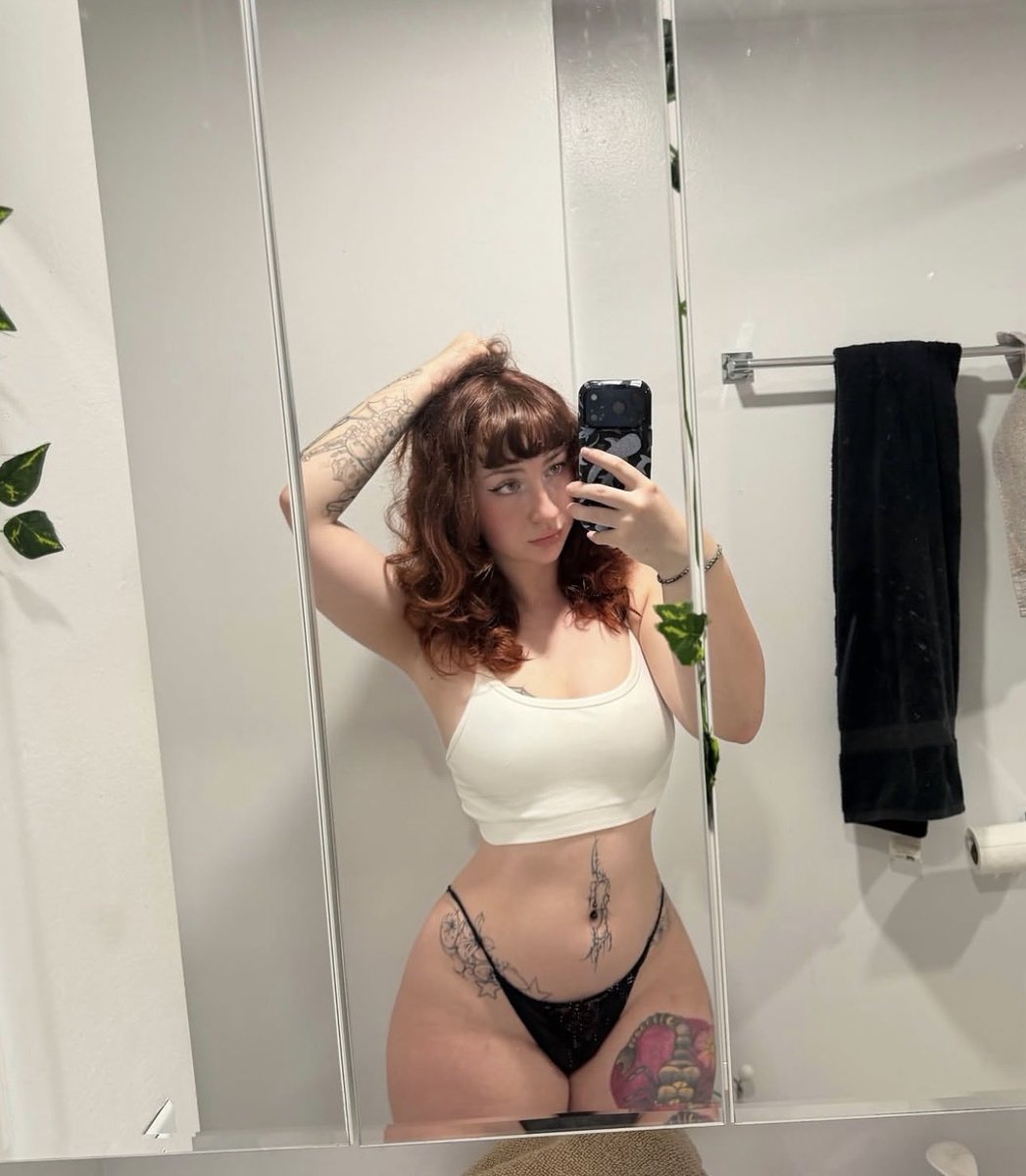 Mattie5k's tweet photo. really wanna ride on dick 🍆😌 tn 
Dm too book session rn 📥 💦 🤪👅👀  #sanantonio #satxgirls #satx
#satxlink #porn #backshots #sanantoniogirls #nsfwtwt #slut https://t.co/FxVHB9VXwT
