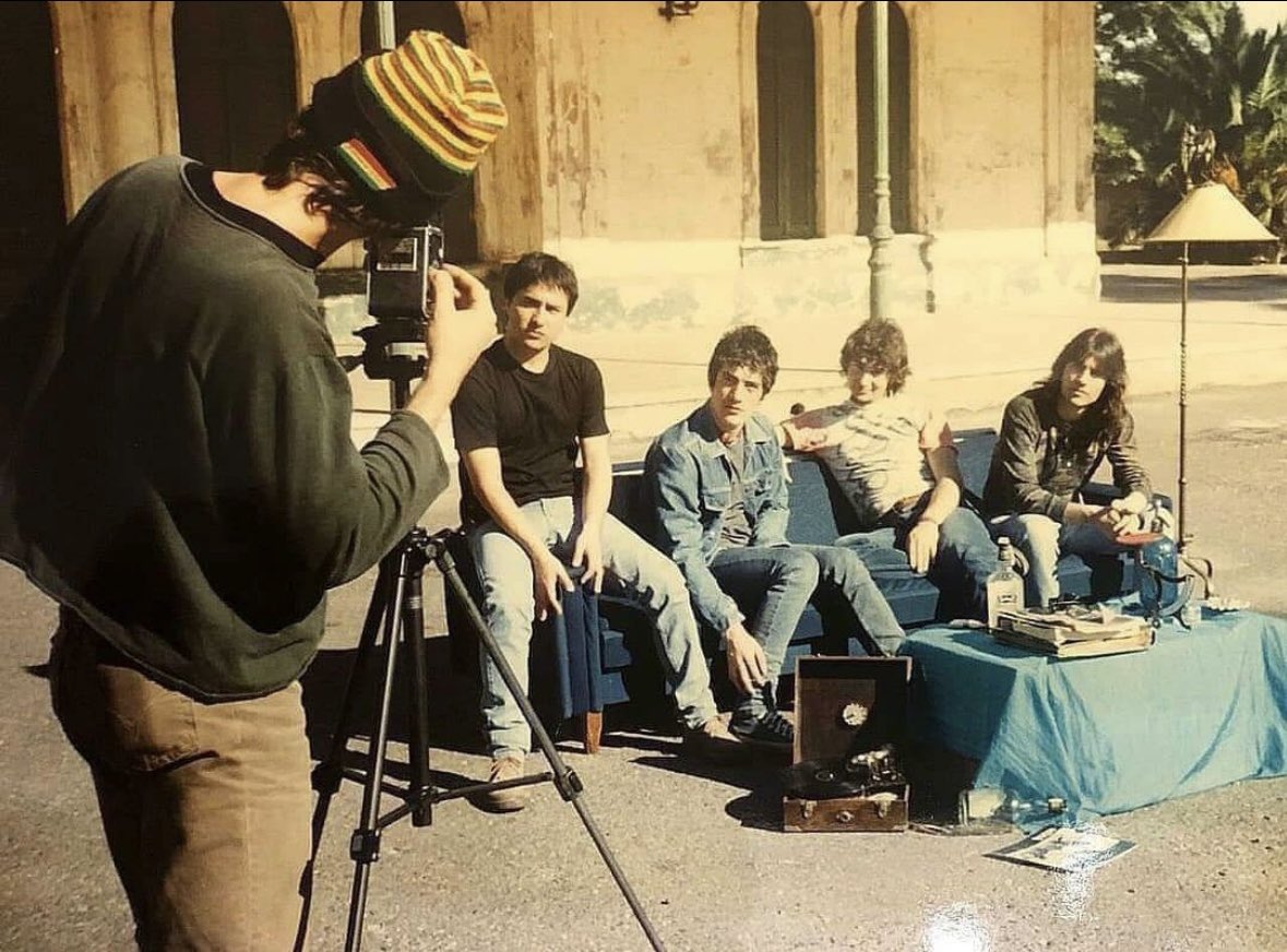 PityRockAndRoll's tweet photo. ¡ VIEJAS LOCAS DE NUESTRAS VIDAS !

Un día como hoy del año 1989 “Viejas Locas” daba su primer show en “Acatraz” tocando temas de los Rolling Stones, Pink Floyd y el reconocido tema de la banda “Eva”.

Hace más de 35 años que esta banda nos sigue acompañando día a día y nos hace emocionarnos cada vez que la escuchamos!