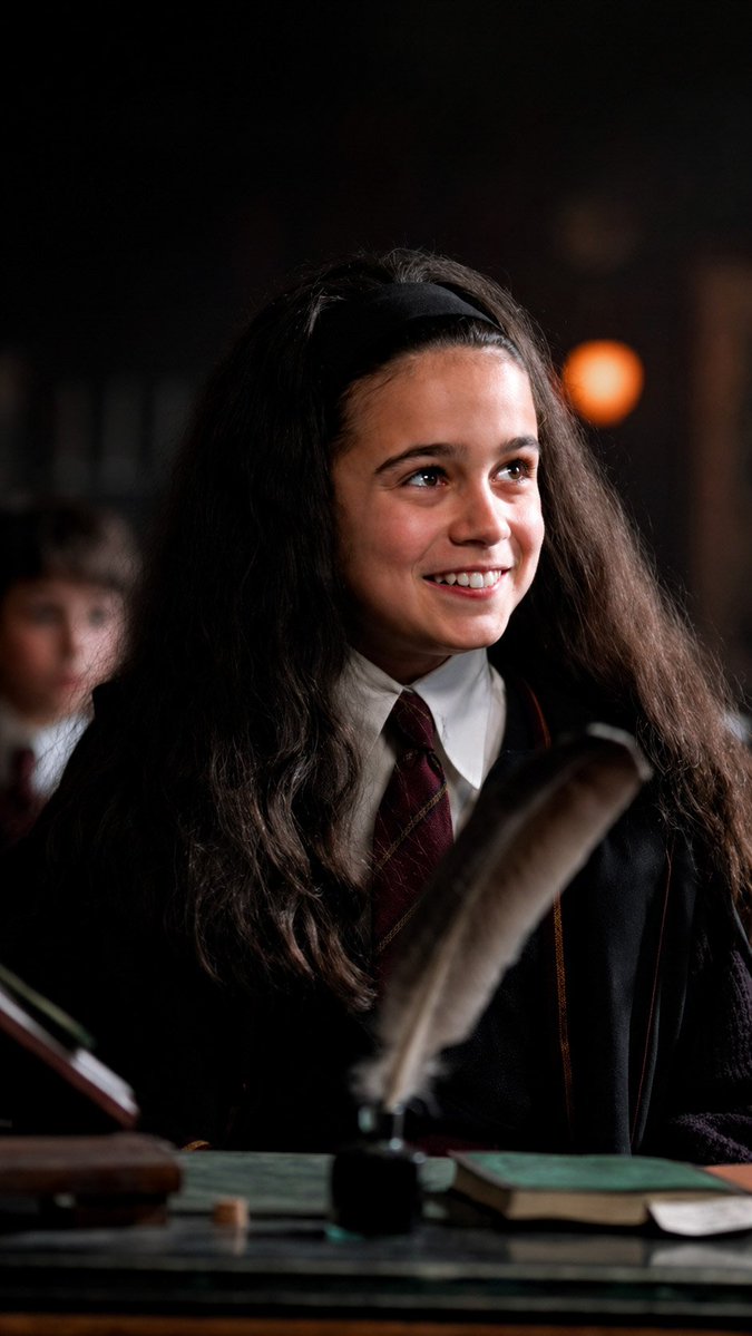 koreanoli's tweet photo. Hermione ✨ https://t.co/CsvFrSkYgc