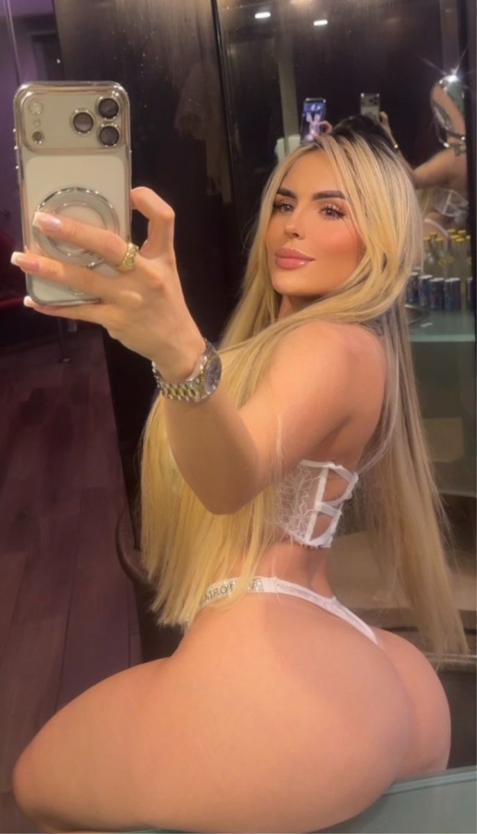 ModelHartley's tweet photo. 💋 Si una de mis publicaciones te hizo detenerte en el timeline, quizá es momento de seguirme para no perderte la siguiente. 😏🔥 https://t.co/ALx5mE99RI