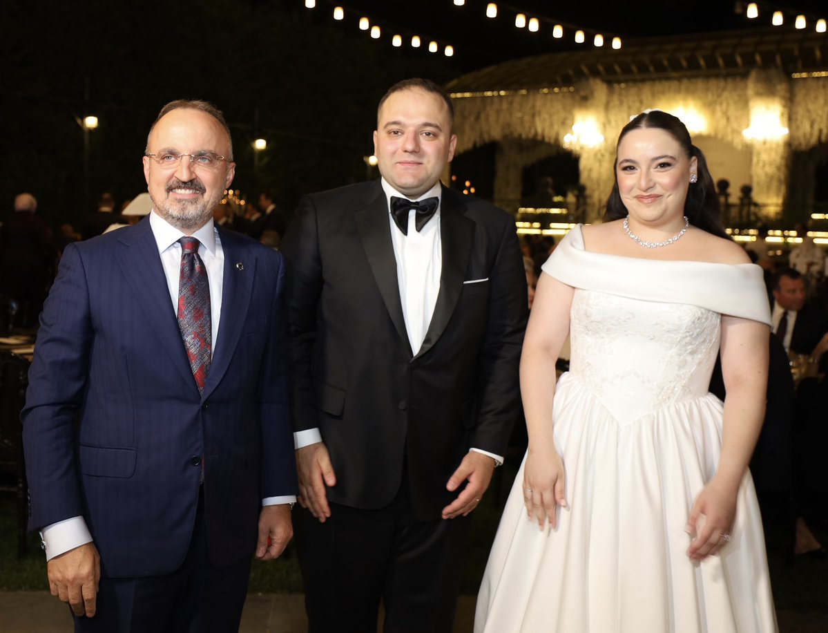 turanbulent's tweet photo. Şam Büyükelçimiz, değerli kardeşim @nuhyilmaz'ın kızı Zehra Yağmur ile Ertan Yılmaz'ın oğlu İsmet Anıl'ın nikâh merasimindeydik, iki ailenin heyecanına ve yeni bir yuvanın kurulmasına şahitlik ettik. 

Genç çiftimize bir ömür boyu mutluluklar diliyor,  yürekten tebrik ediyoruz. https://t.co/Pqut7coMUJ