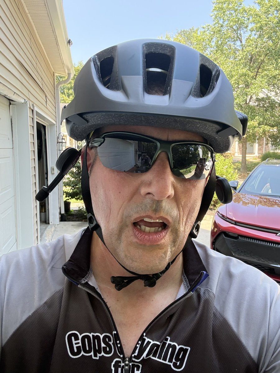 Horsa44's tweet photo. Well that was a crap ride. Felt like I had no energy for last three miles. 14 miles with 15.4 average. Heat was 95F/25C. https://t.co/dlQ7T6phMH