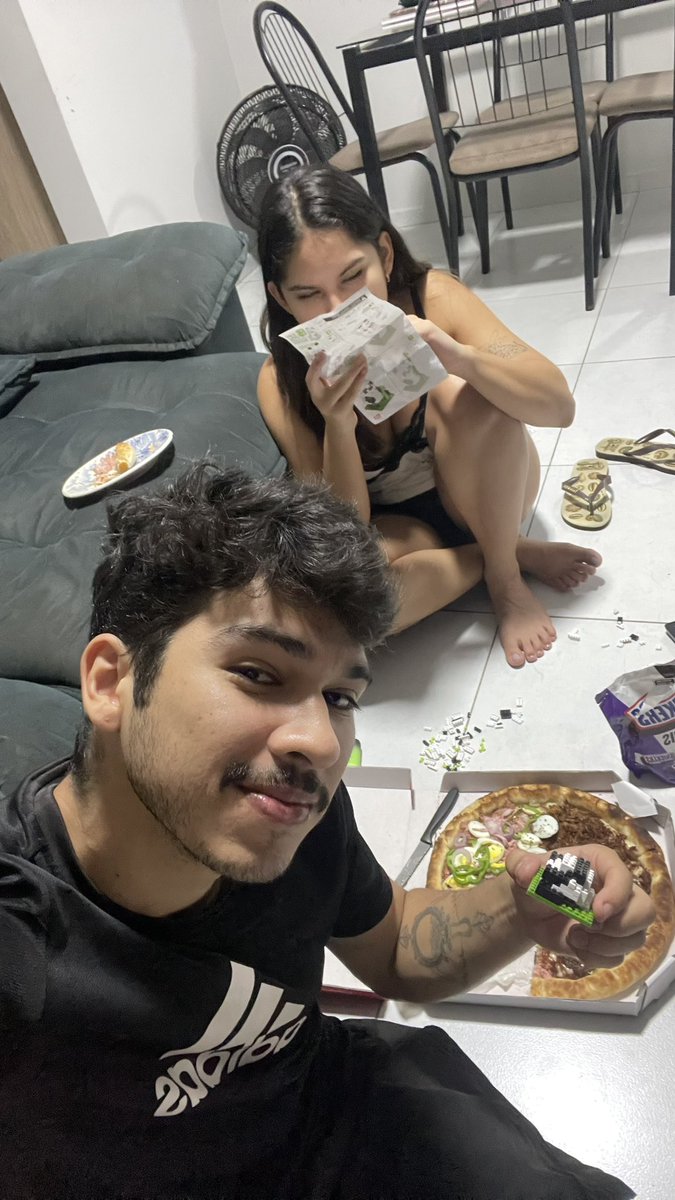 vitinpsl's tweet photo. Todo e qualquer date com você é o melhor date que eu poderia ter https://t.co/r2XewOUN2m