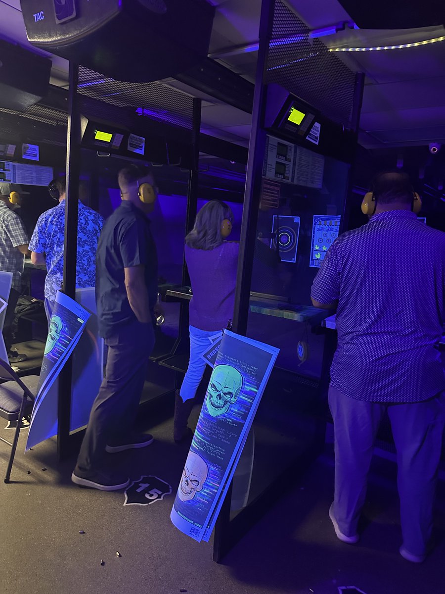vccusa's tweet photo. #TeamVCC recently spent an evening with several of our trade partners at @ScottsdaleGun! Thank you to everyone who joined us. It was a great opportunity to connect outside the jobsite, strengthen relationships, and enjoy some friendly competition. https://t.co/Eu8emhakxh