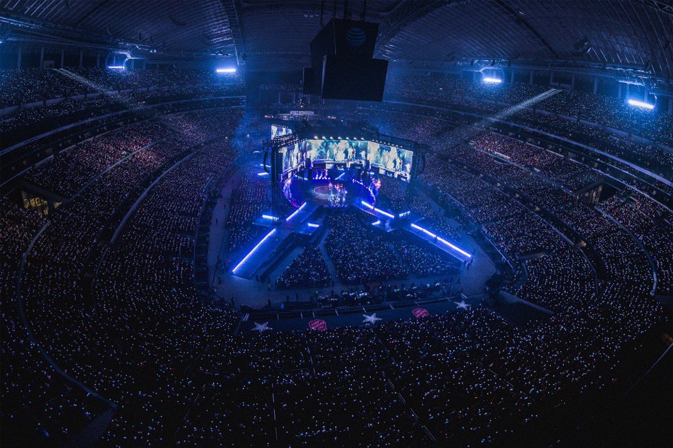 ForeverARM07's tweet photo. [#오늘의방탄]
260815 BTS WORLD TOUR 'ARIRANG' IN ARLINGTON
#방탄소년단 #BTS
#BTS_WORLDTOUR_ARIRANG
#BTS_WORLDTOUR_ARIRANG_NA
#BTS_WORLDTOUR_ARIRANG_ARLINGTON https://t.co/hdsa1WNhp7