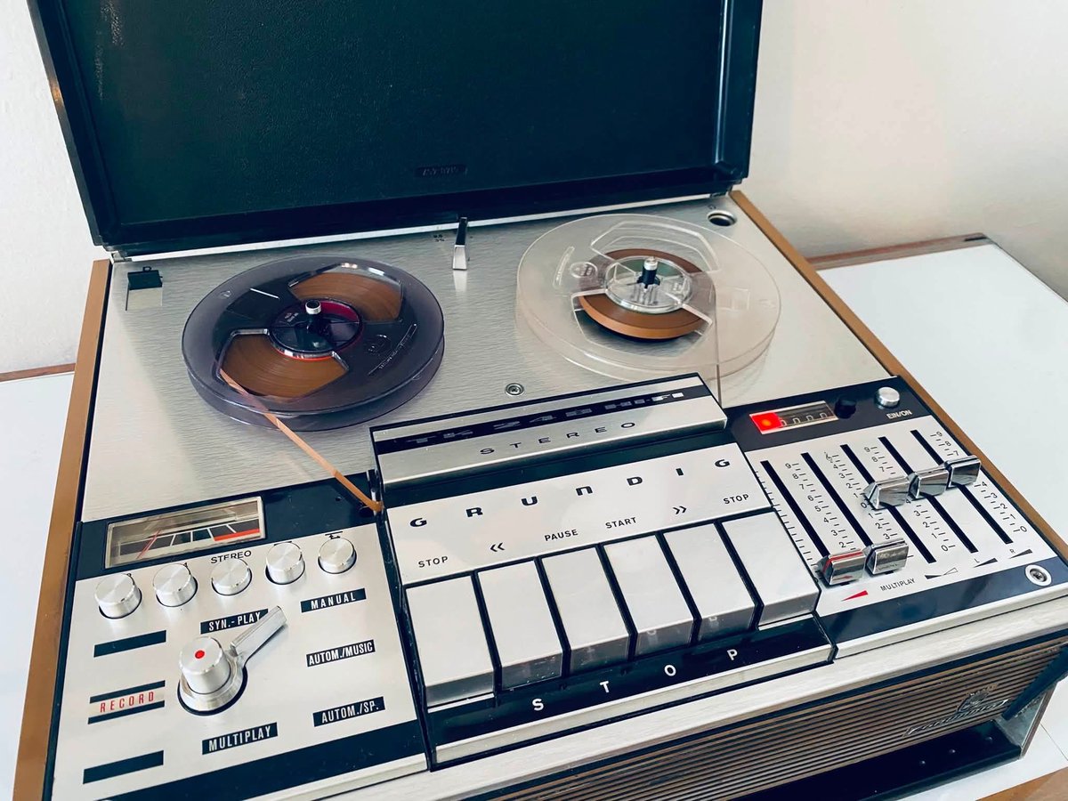 vodouch2000's tweet photo. Grundig TK 248 (1969-73) https://t.co/z8Z6mJJYQO