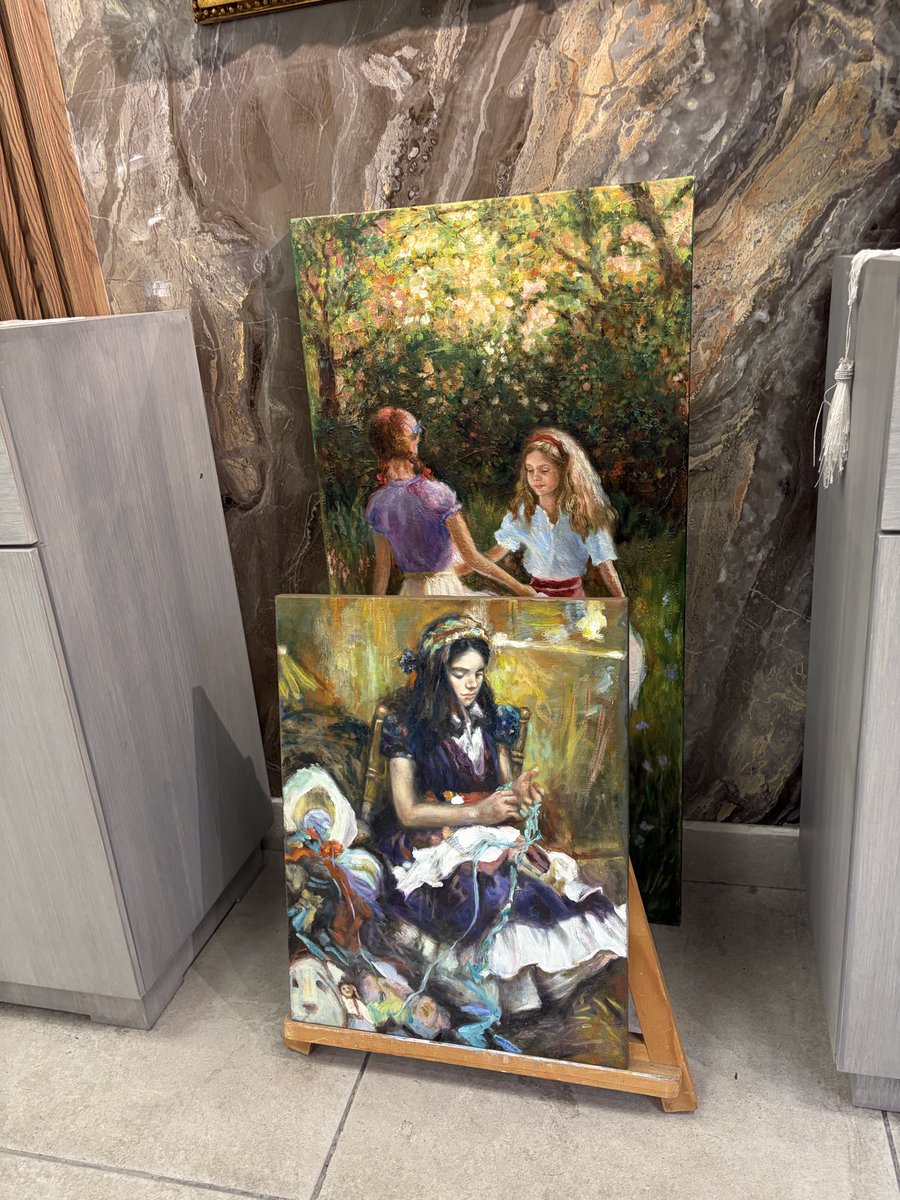 pasteletooo's tweet photo. Encontré clases de pintura con una artista coreana increíble ❤️ ya quiero empezar https://t.co/EMKLcWLhPC
