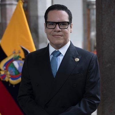 LaCamachoEc's tweet photo. #JoseJulioNeira al pais:
A los de siempre les molesta la transformación digital del #Ecuador.
Desde su lanzamiento, #Data593 ha recibido múltiples ataques informáticos. Creen que así le hacen daño al #Gobierno, cuando somos los ecuatorianos quienes ahora https://t.co/IppgbydvF0