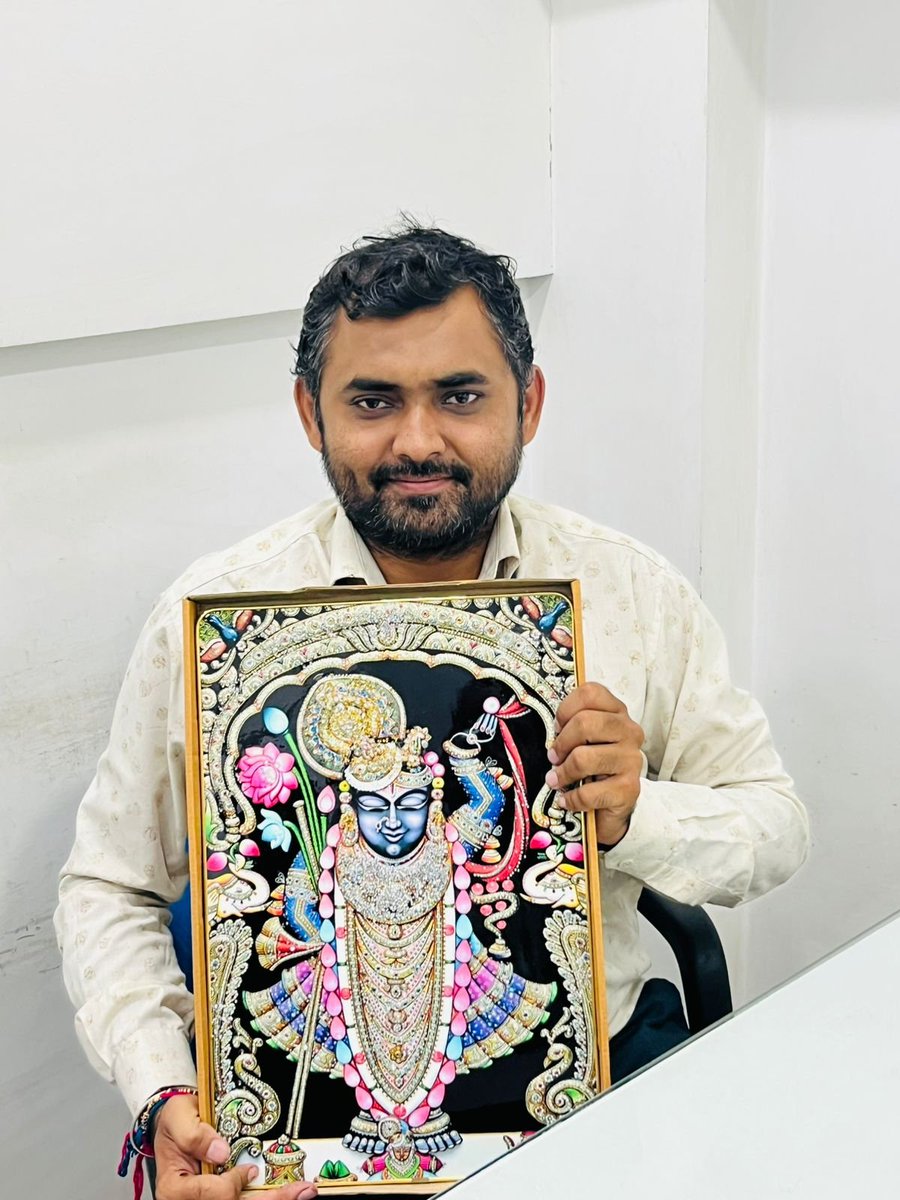 DEEPANS44158032's tweet photo. हमारे आदरणीय BM श्री चंद्र शेखर चौहान जी का विदाई समारोह कार्यक्रम आयोजित किया गया 🎉💐❤️ https://t.co/xlaJqkt1ox