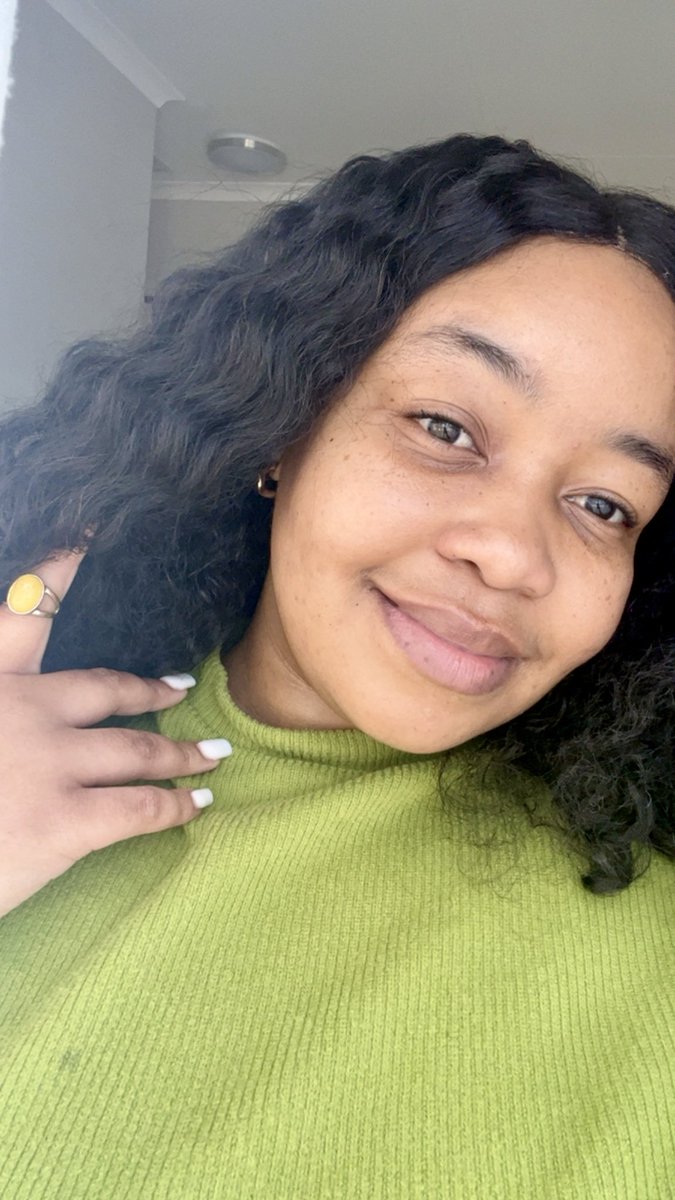 Angelinahhhhhh's tweet photo. been struggling so much with image and constantly feeling ugly but today i looked and saw something, and i don’t want to lose that feeling that came with it 🥺🤍 https://t.co/JCnUxbFdeT
