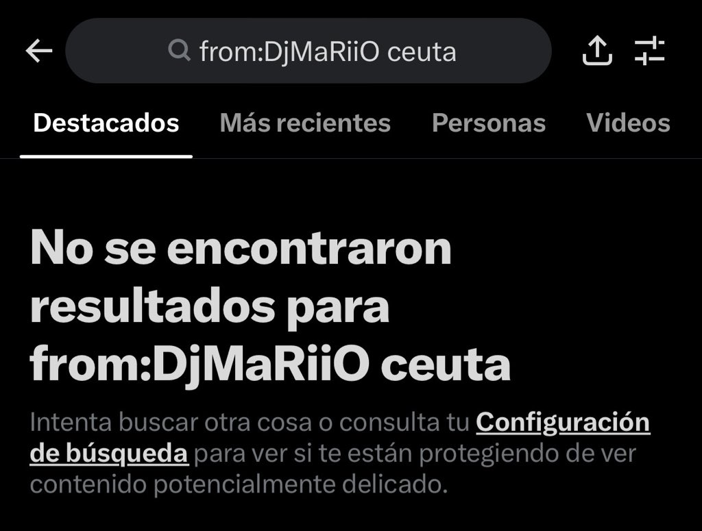 therealkranter's tweet photo. @DjMaRiiO Se agradecería que alguno de los que tenéis un mínimo de repercusión os pronunciaseis por lo de Ceuta, tenéis dinero para parar un tren pero ni por vuestro país os arriesgáis a perder seguidores https://t.co/2eppNxST75
