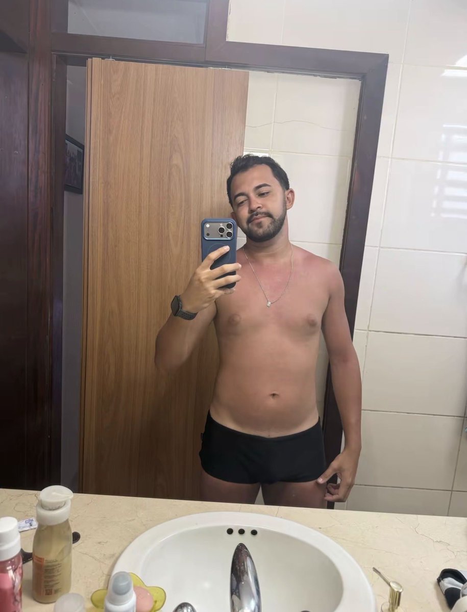 PrivacydoJeff's tweet photo. Pouco proseado 🔥 https://t.co/Dv7UMDuR13