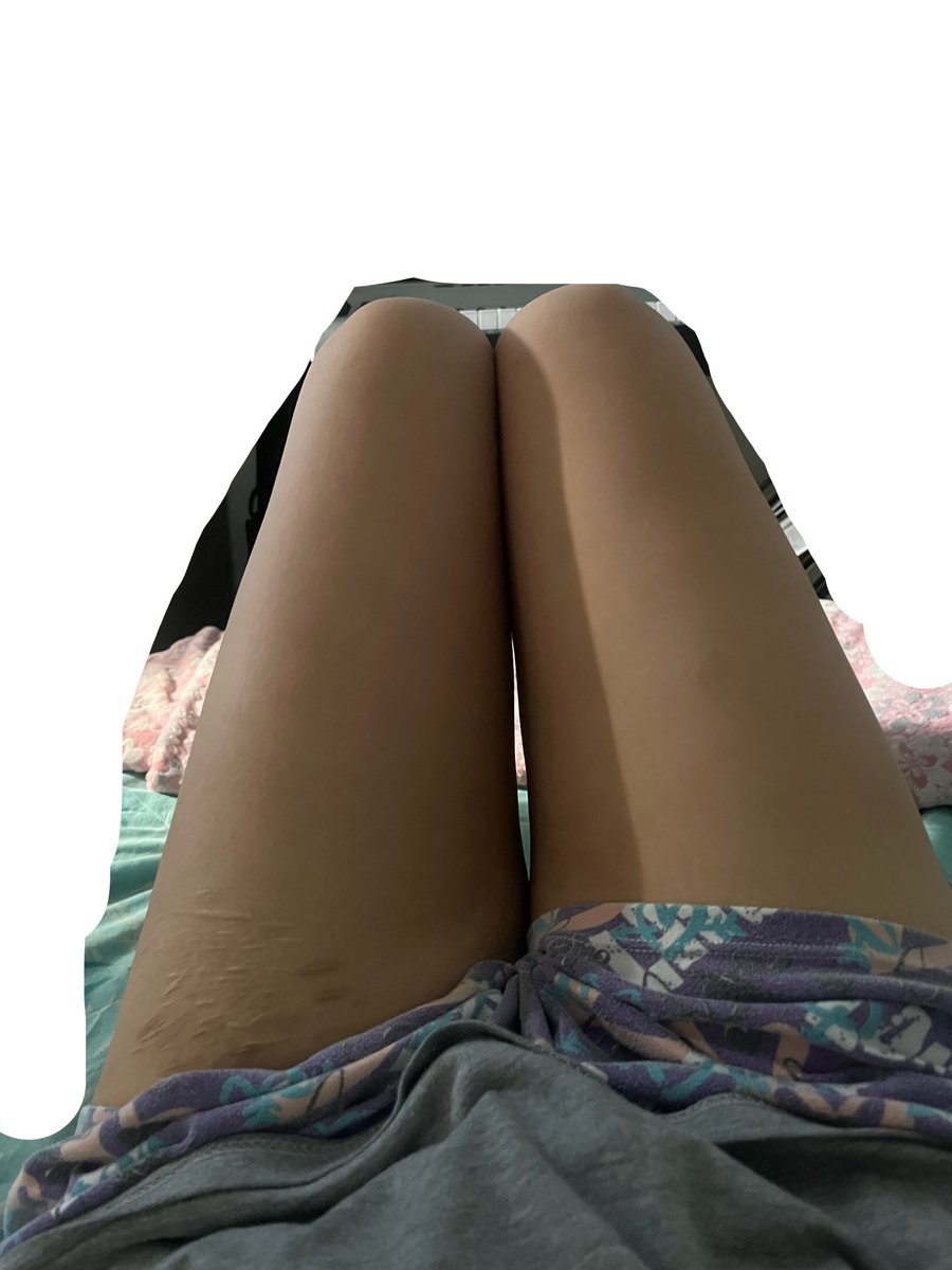 mila4p's tweet photo. Mis piernas parecían salchichas???? Todavía me falta más pero Waos q cambio https://t.co/mKYkYagkE4