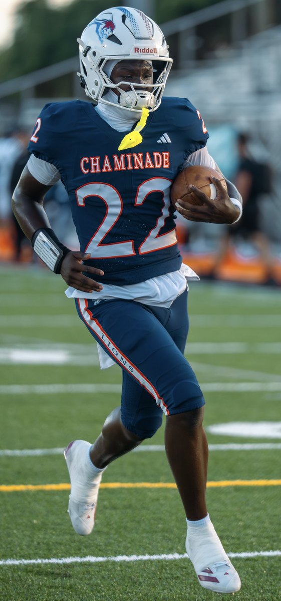 CJeanPierre22's tweet photo. “God Gave Me The Vision. Now I’m Putting In The Work. One Day They’ll Understand Why I Never Stopped Believing. 🙏🏾🏈”
#AGTG #22 #Nadeboyz #RemainHumble #ChasingMyDreams https://t.co/5s63XnlBWi