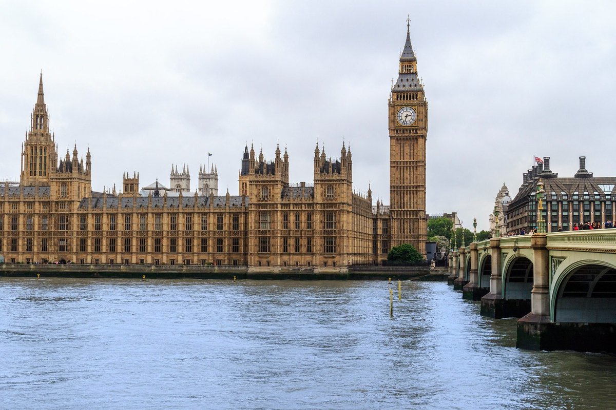 FawkesHandles's tweet photo. If you earn £90,000 as an MP, but receive £200,000 from another country or company, who do you work for?
It's not difficult, and all of the word salad explanations don't hide what is happening.
THEY ARE BOUGHT AND PAID FOR!
Get them ALL out! https://t.co/dtOfXAcFkX