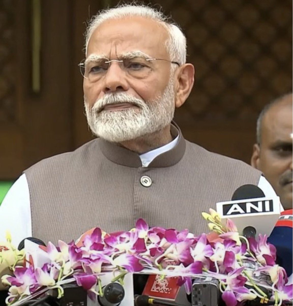 Politicx2029's tweet photo. Without Googling, tell me one thing Narendra Modi has given to India. 🇮🇳 https://t.co/vgnWzB12zL