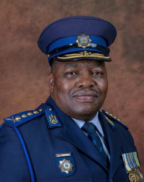 LCabonena's tweet photo. The police commissioner was back on the 1st of September. 

On the second, General Khan was fired with immediate effect. 

😂😂😂😂😂😂😂😂😂

Julius Malema is next. https://t.co/ffSfHkZ8tV